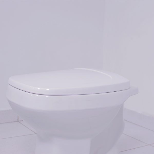 Encontraproduto.com.br - Assento Sanitário City - Avant - Angra Polipropileno Quadrado Branco